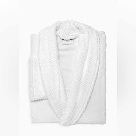 DOWNTOWN COMPANY women’s SPA COLLECTION VELOUR BATHROBE - Picture 3 of 14